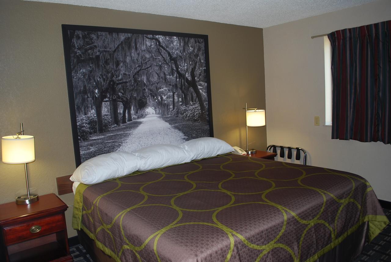Super 8 By Wyndham Warner Robins Motel Eksteriør bilde